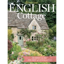 Victoria Classics English Cottage 2018