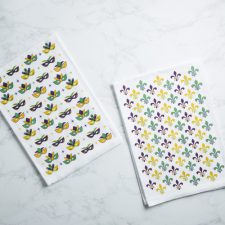 Alternative view of Mardi Gras Hand Towels