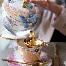 Alternative view of The Art of Tea