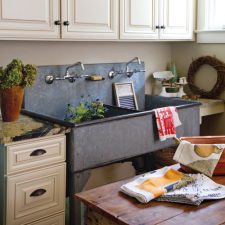 Alternative view of Farmhouse Style 2020