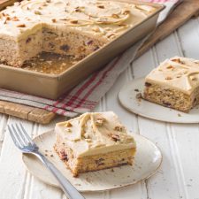 Alternative view of Cooking with Paula Deen One-Layer Cakes 2020