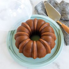 Alternative view of Nordic Ware Translucent Bundt® Cake Keeper
