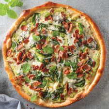 Alternative view of Cooking with Paula Deen March/April 2021