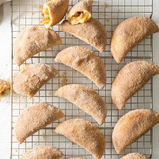 Alternative view of The Pie & Tart Collection