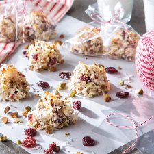 Alternative view of Cooking with Paula Deen Christmas 2021