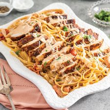 Louisiana Cookin' March/April 2022 Blackened Chicken Alfredo