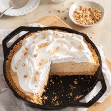 peanut butter pie in an iron skillet