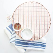 Nordic Ware Round Copper Cooling & Serving Grid