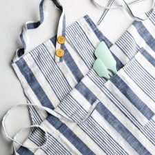 spruce striped apron