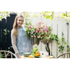 Busatti Apron styled Melissa